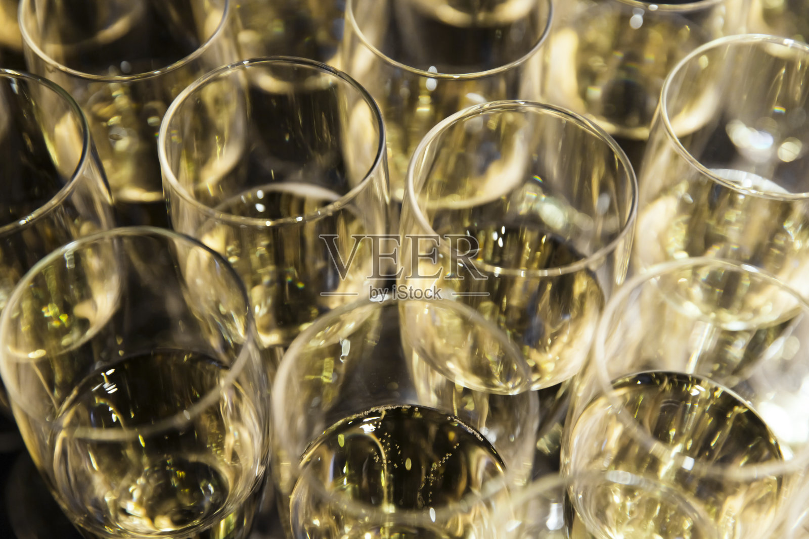 眼镜用香槟照片摄影图片