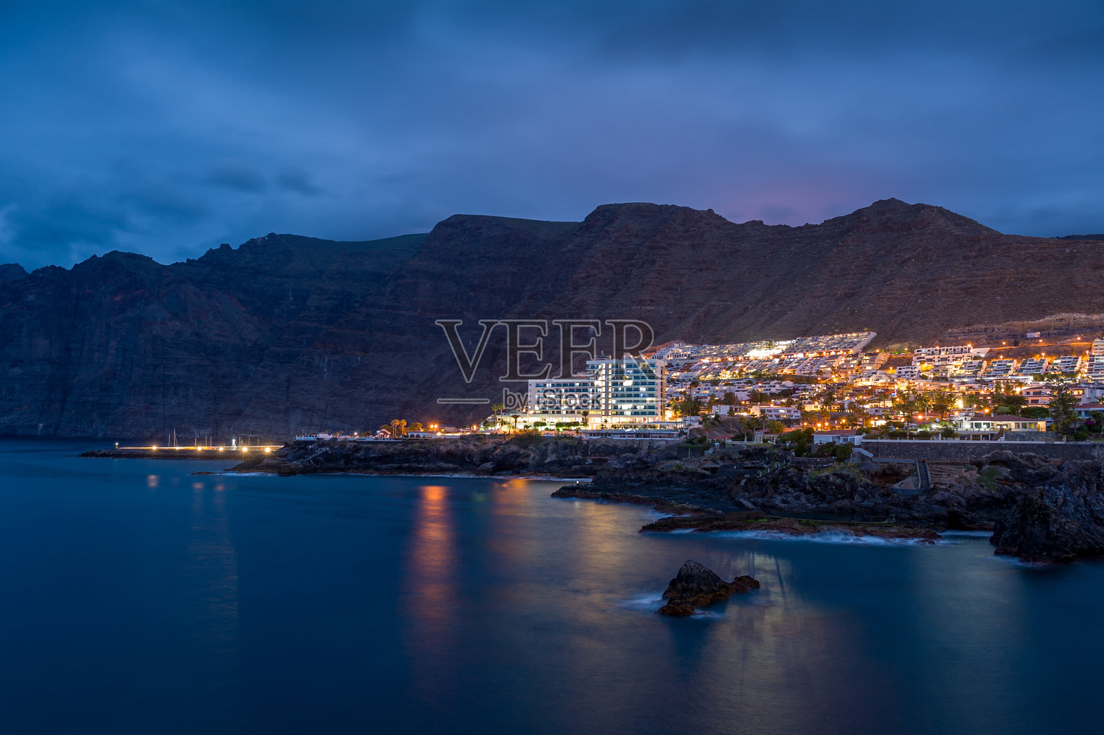 洛斯吉甘特斯夜景照片摄影图片