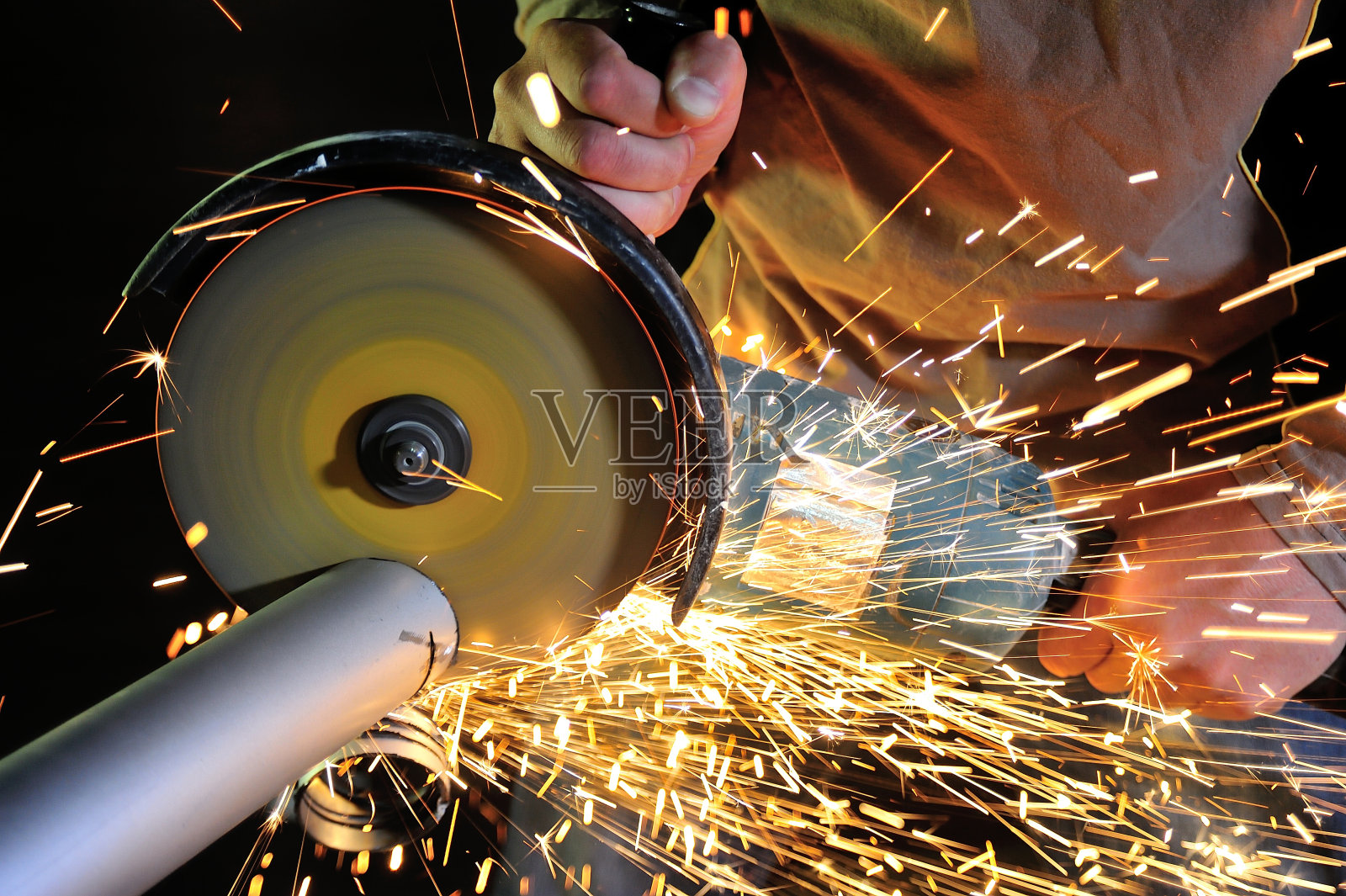 切割金属照片摄影图片