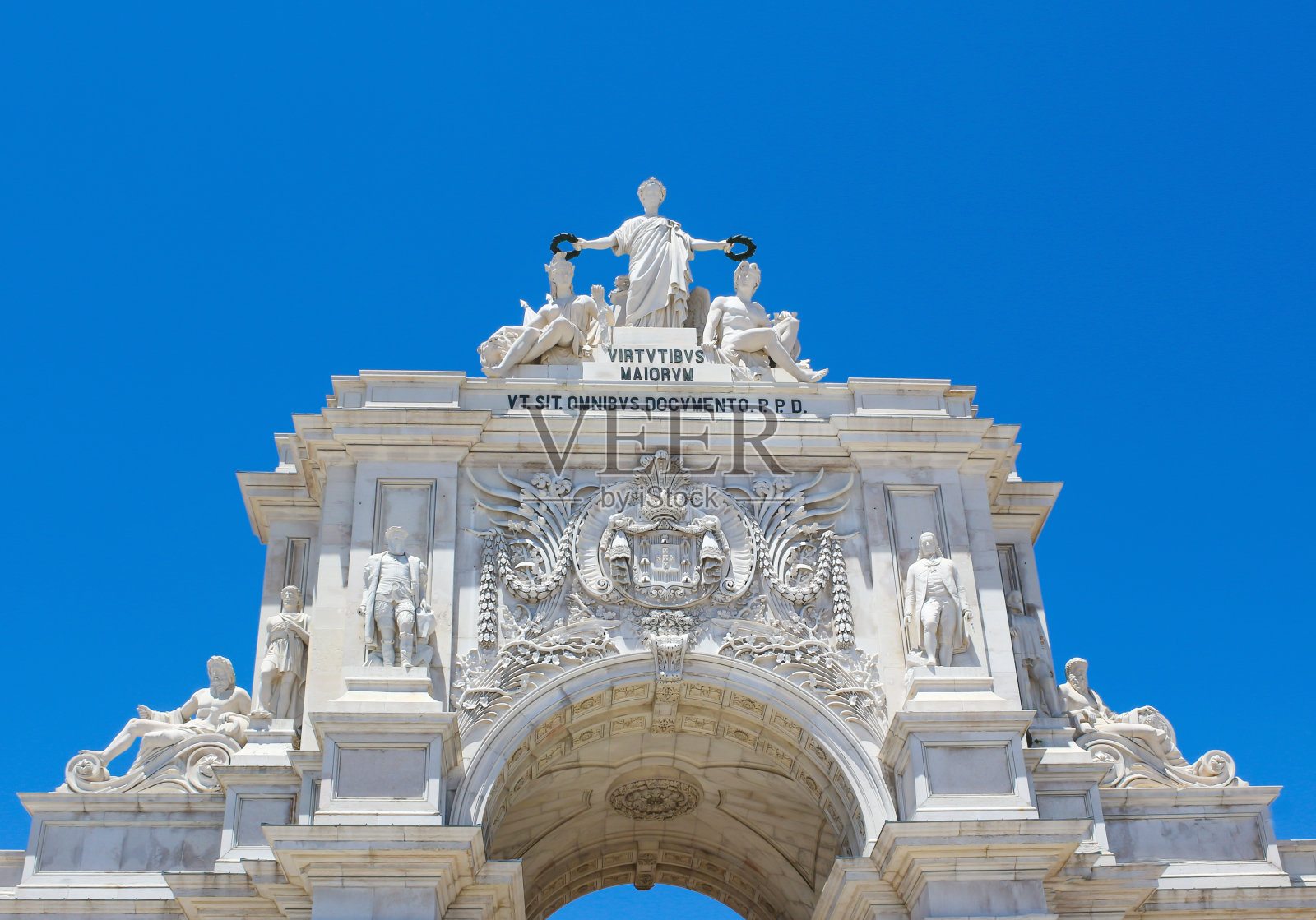 关闭了。著名拱门纪念碑,在Praca do Comercio,葡萄牙里斯本照片摄影图片