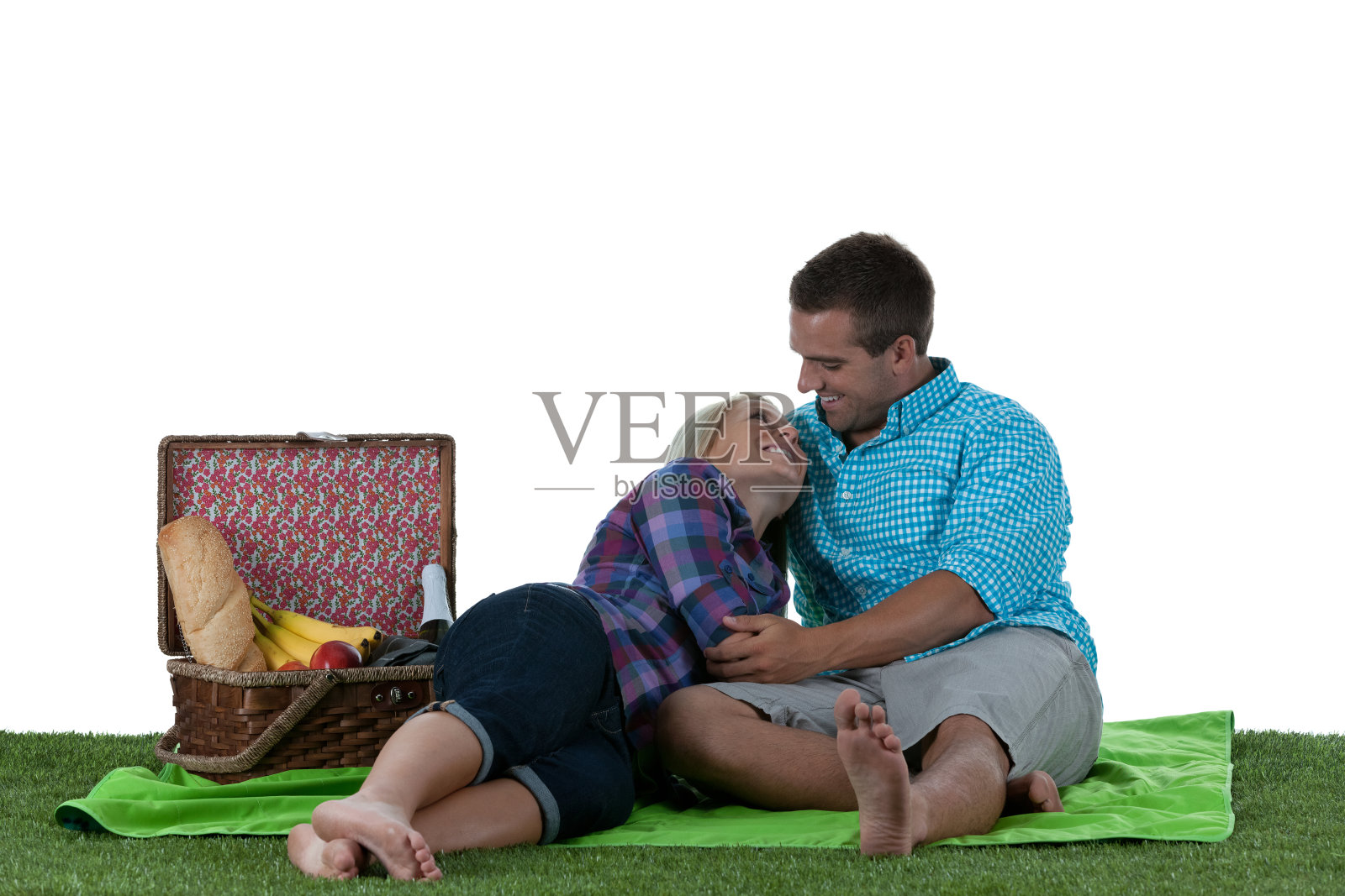 浪漫的情侣野餐照片摄影图片