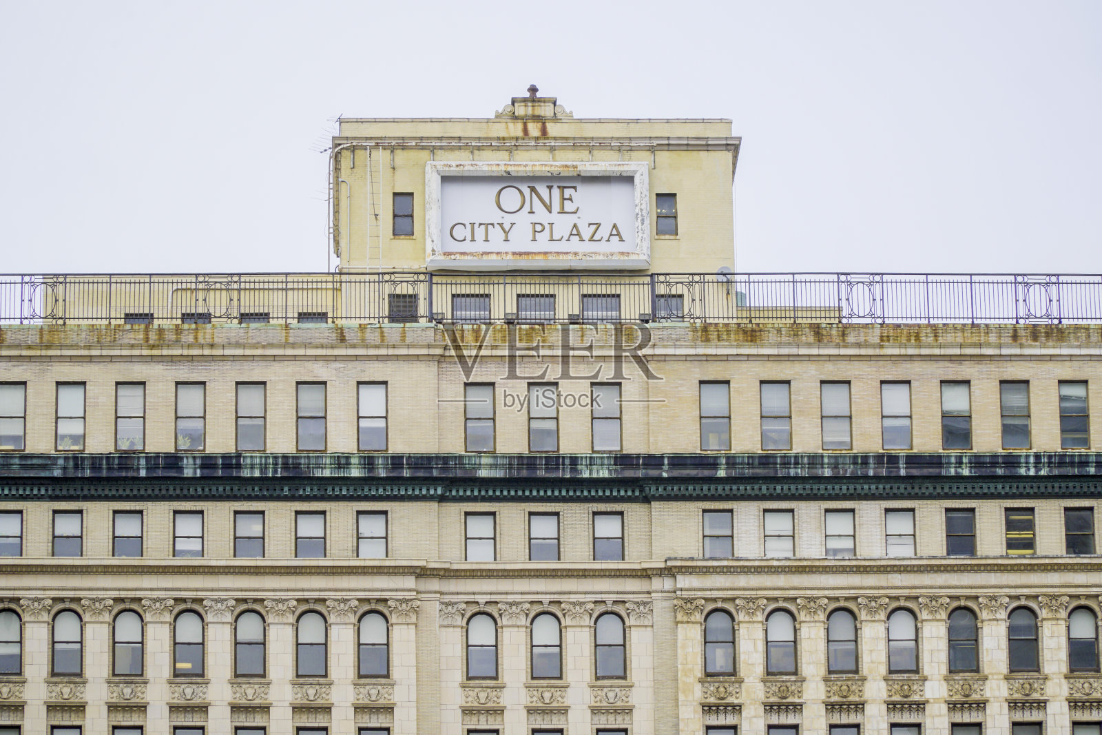 2017年4月6日,宾夕法尼亚州费城的一座城市广场大楼照片摄影图片