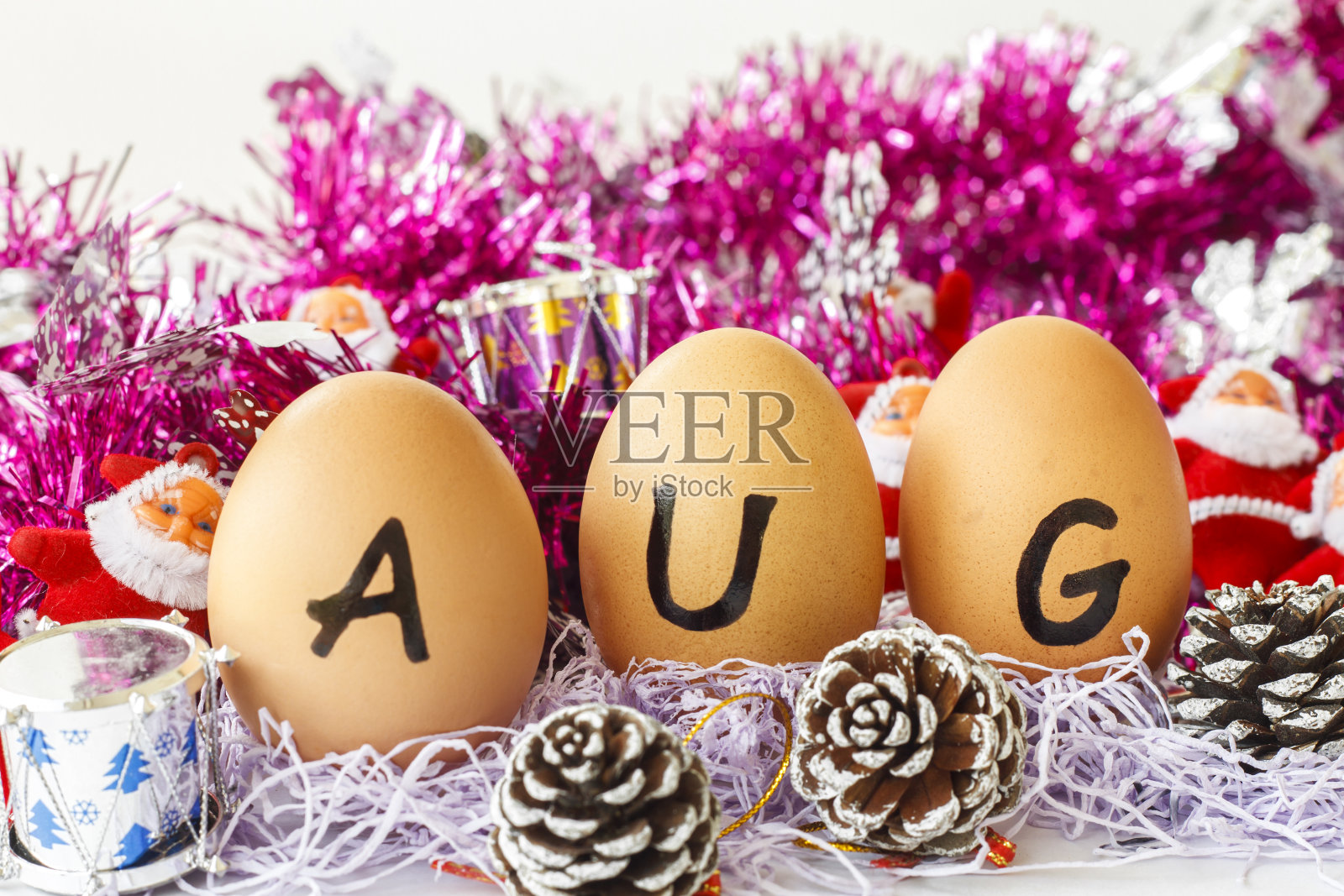 月历-八月照片摄影图片