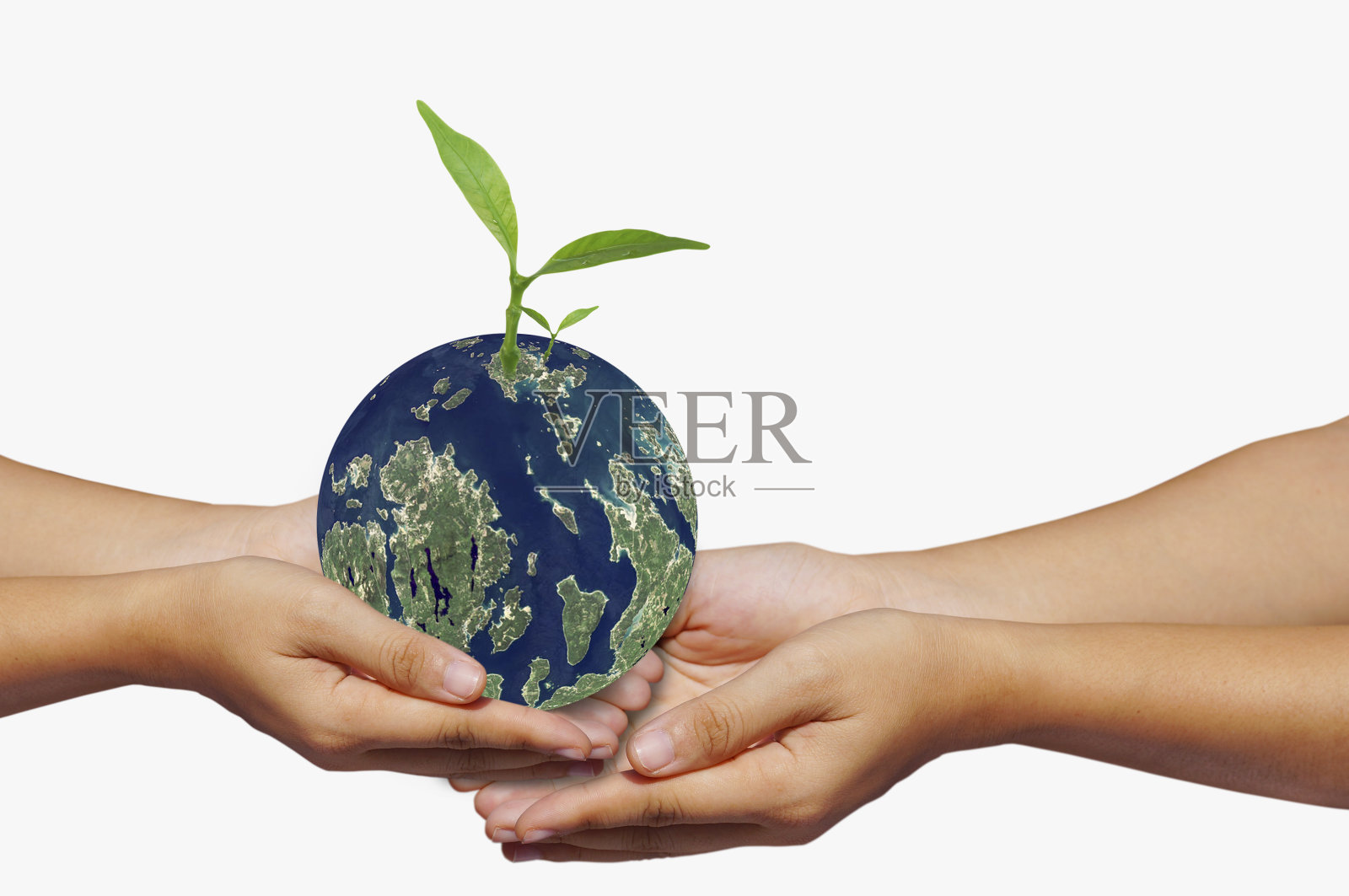 手握土地和小树,拯救世界的概念,能源和环境保护,这张照片的元素由美国宇航局提供照片摄影图片