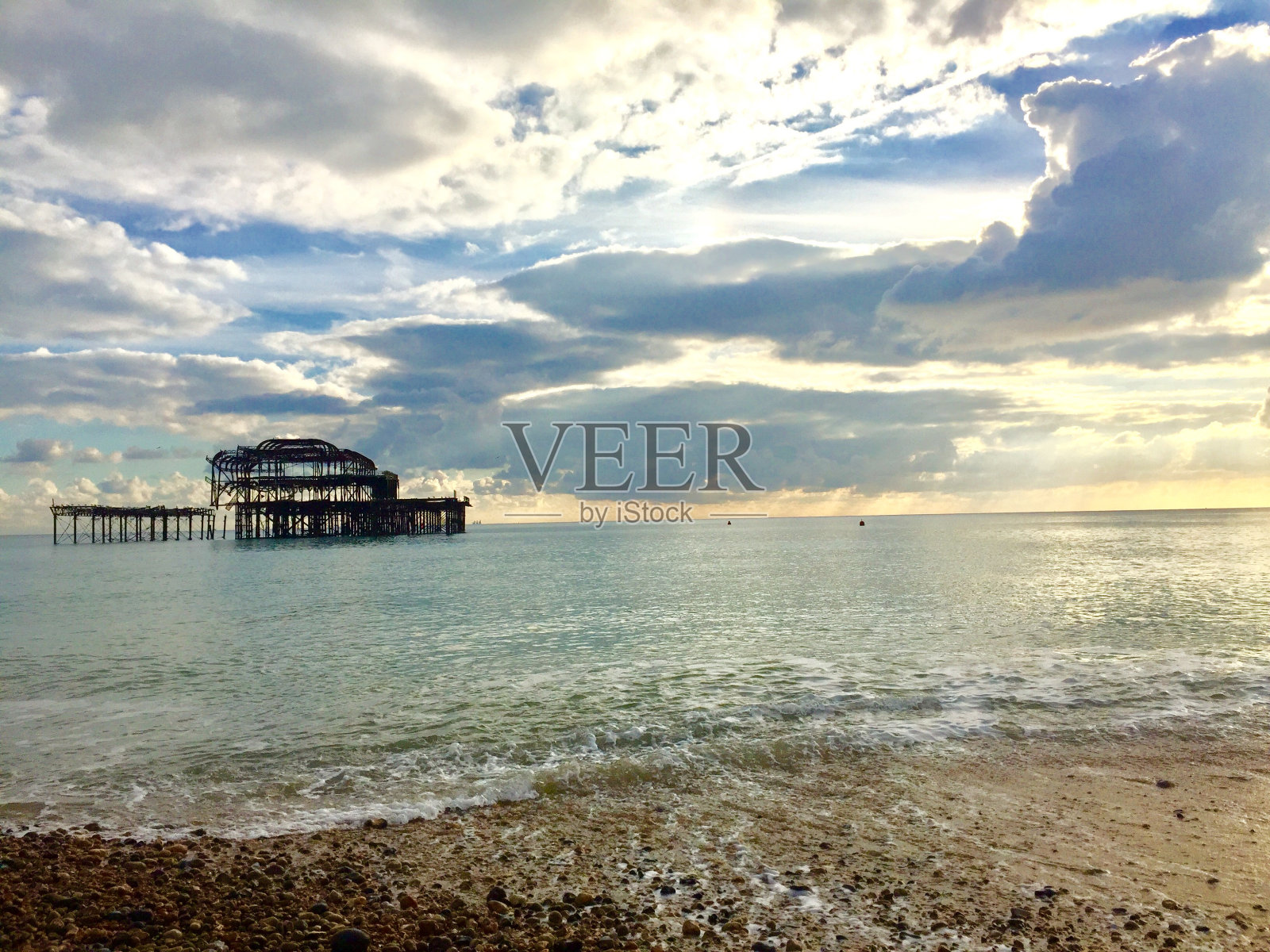 布赖顿码头日落时分照片摄影图片