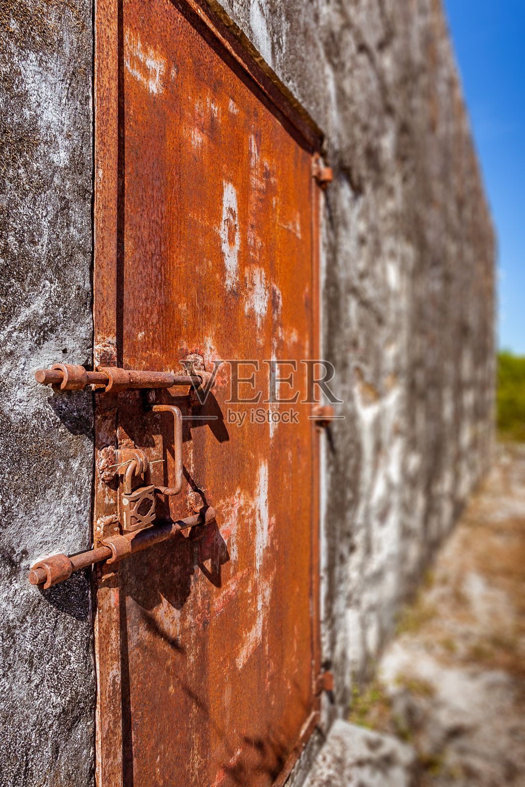 监狱门被锁照片摄影图片