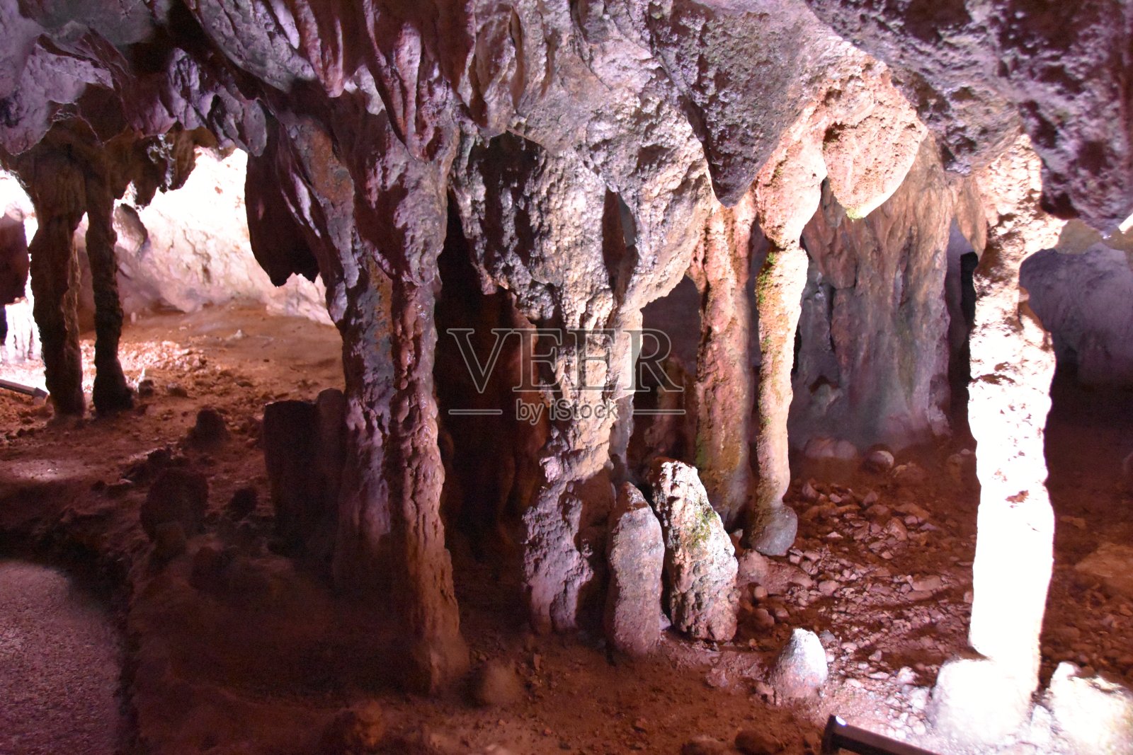 萨莱诺附近波拉的pertosa auletta洞穴照片摄影图片