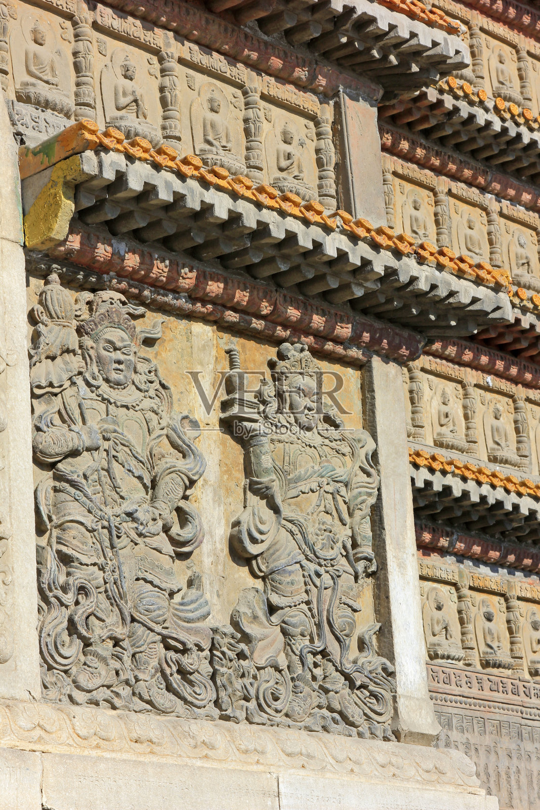 2015年2月5日,中国内蒙古呼和浩特市,五塔寺佛像照片摄影图片