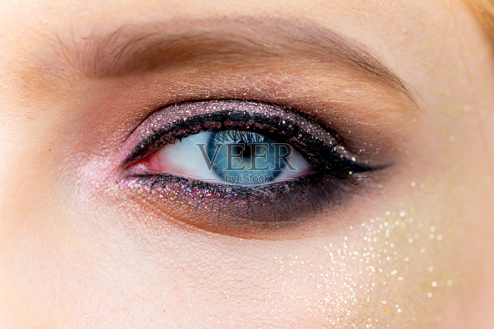 一只眼睛的影像照片摄影图片