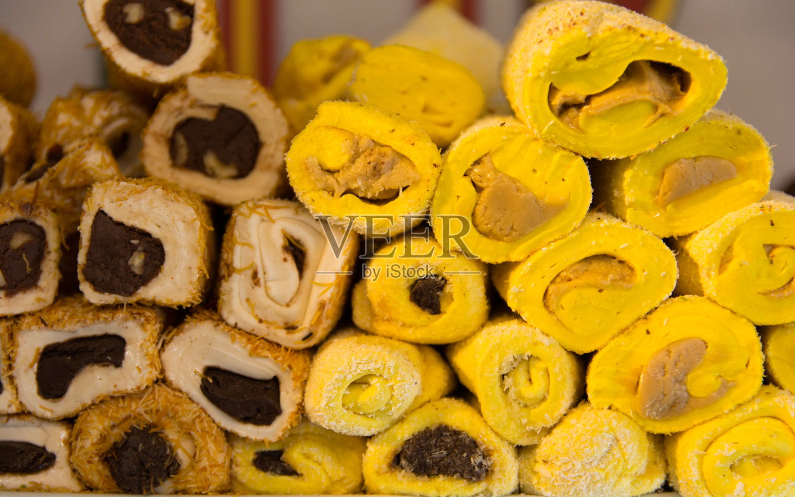 土耳其软糖配内巧克力照片摄影图片