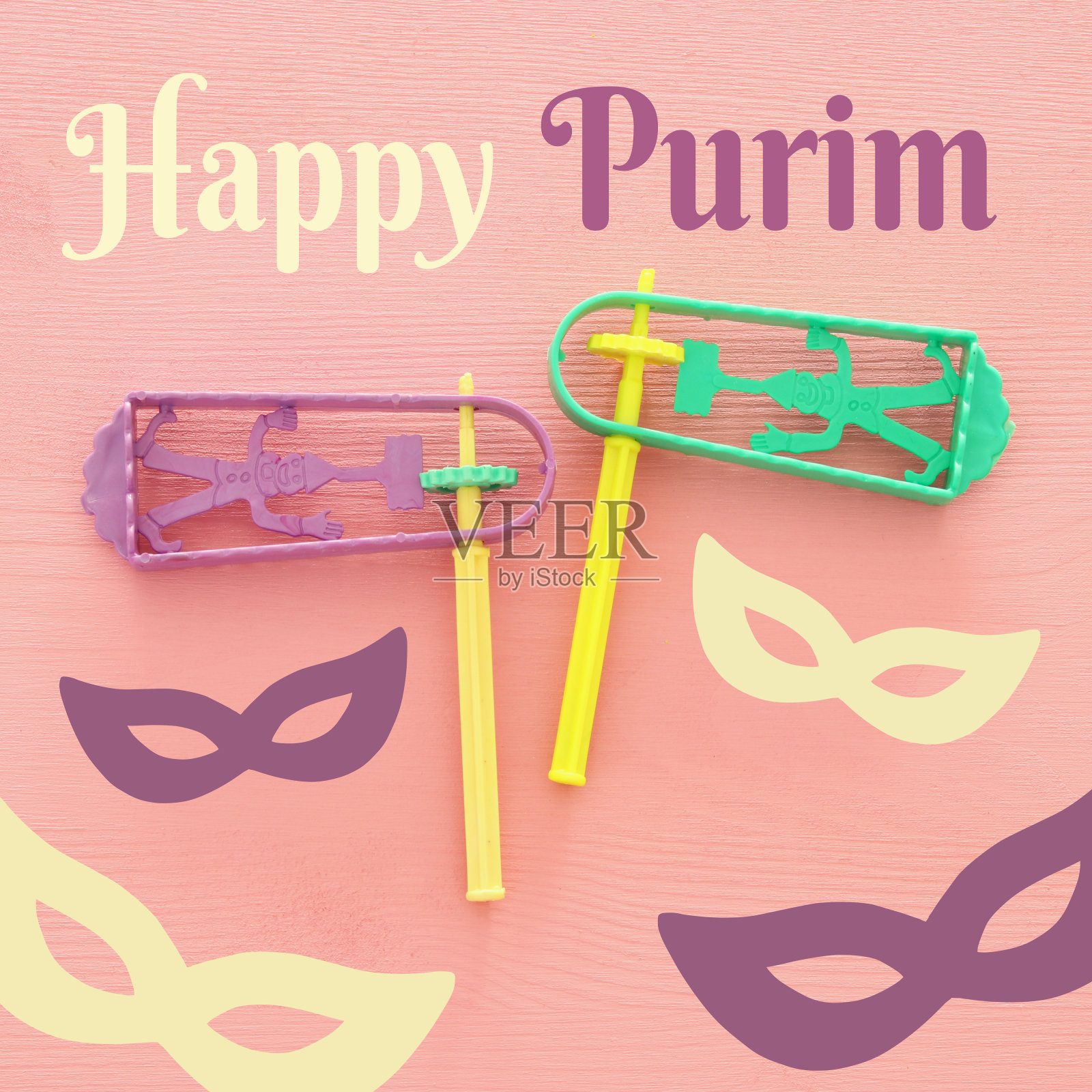 普林节庆祝概念(犹太狂欢节节日)。俯视图的噪音制造者传统玩具。照片摄影图片