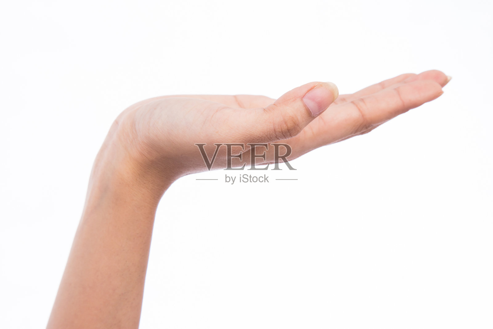 空手在白色孤立的背景上。照片摄影图片