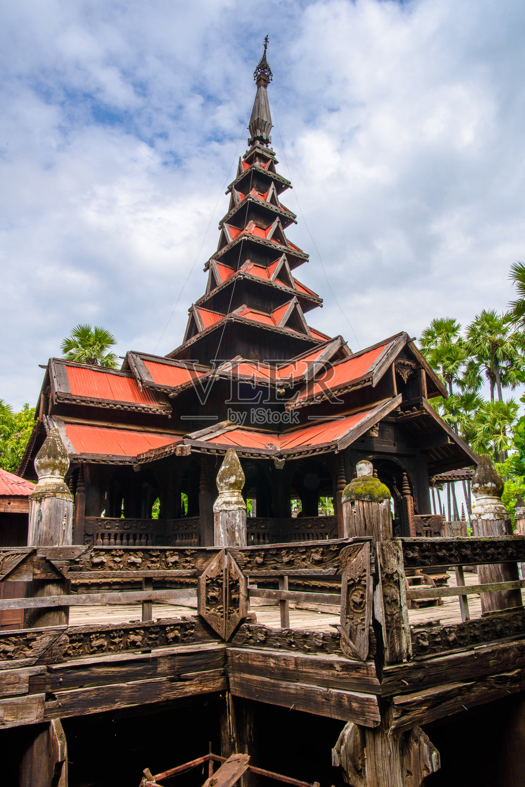 巴噶雅修道院(玛哈怀延邦达巴噶雅),因瓦,曼德勒地区,缅甸。它建于1593年照片摄影图片