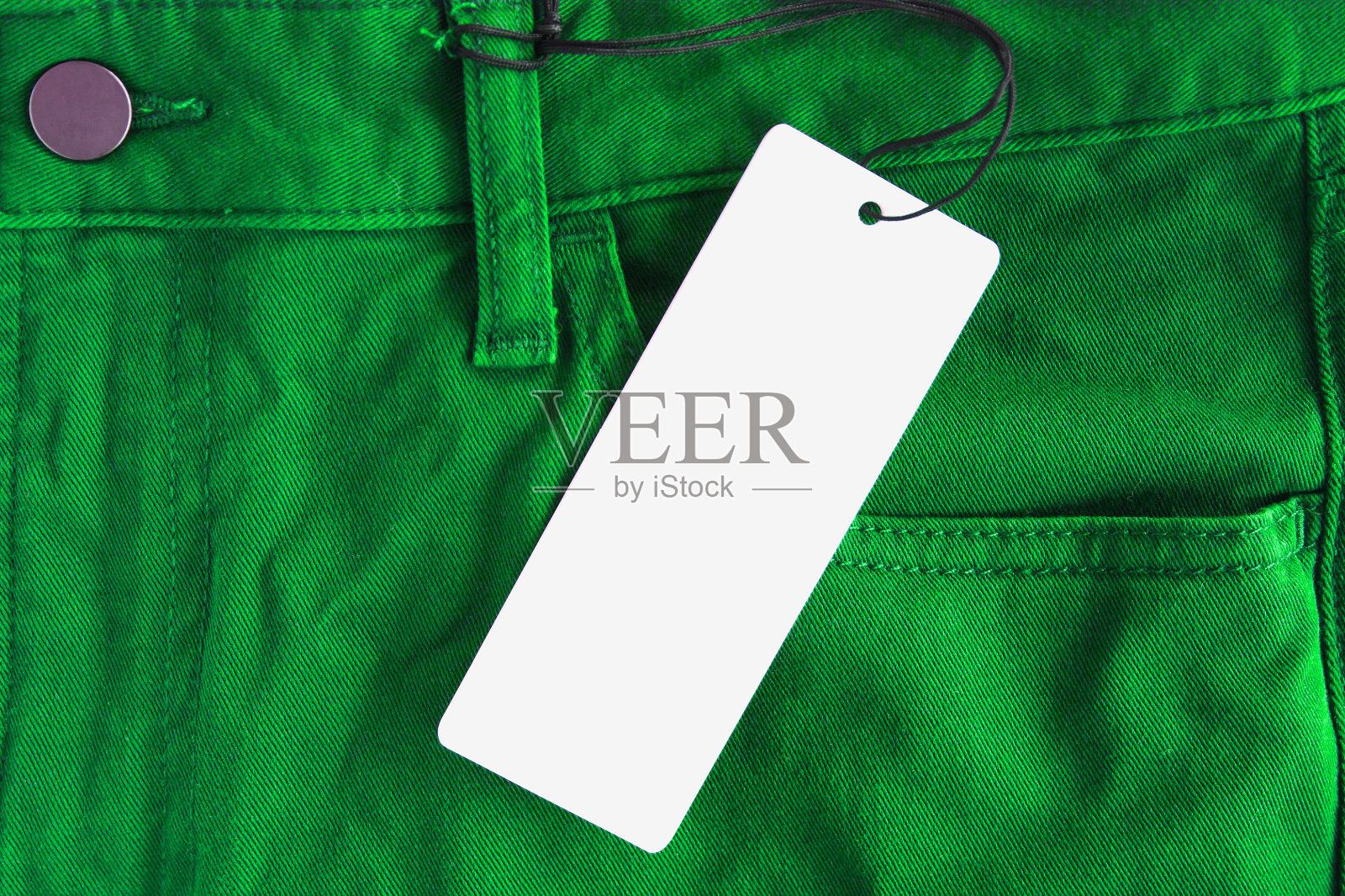 有空白价格标签的牛仔裤照片摄影图片