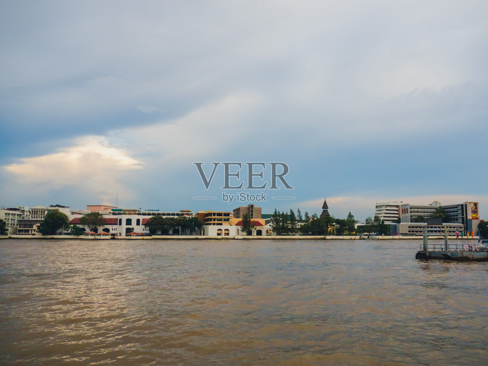 泰国曼谷湄南河大皇宫照片摄影图片