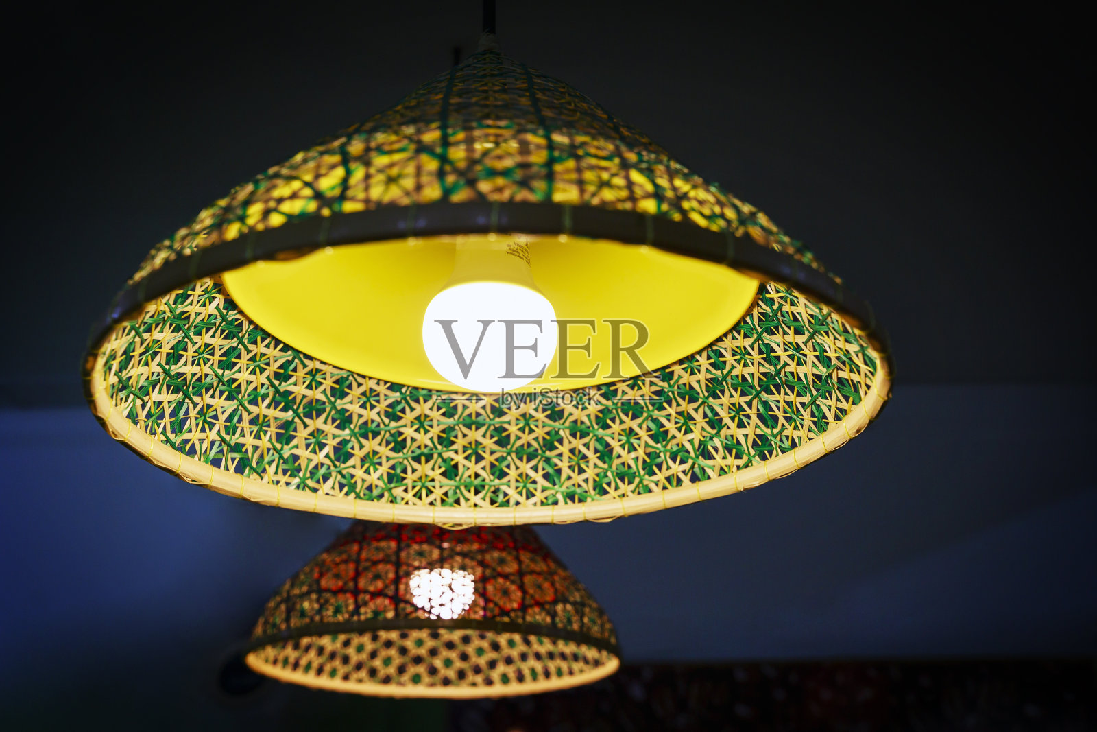 LED灯照片摄影图片