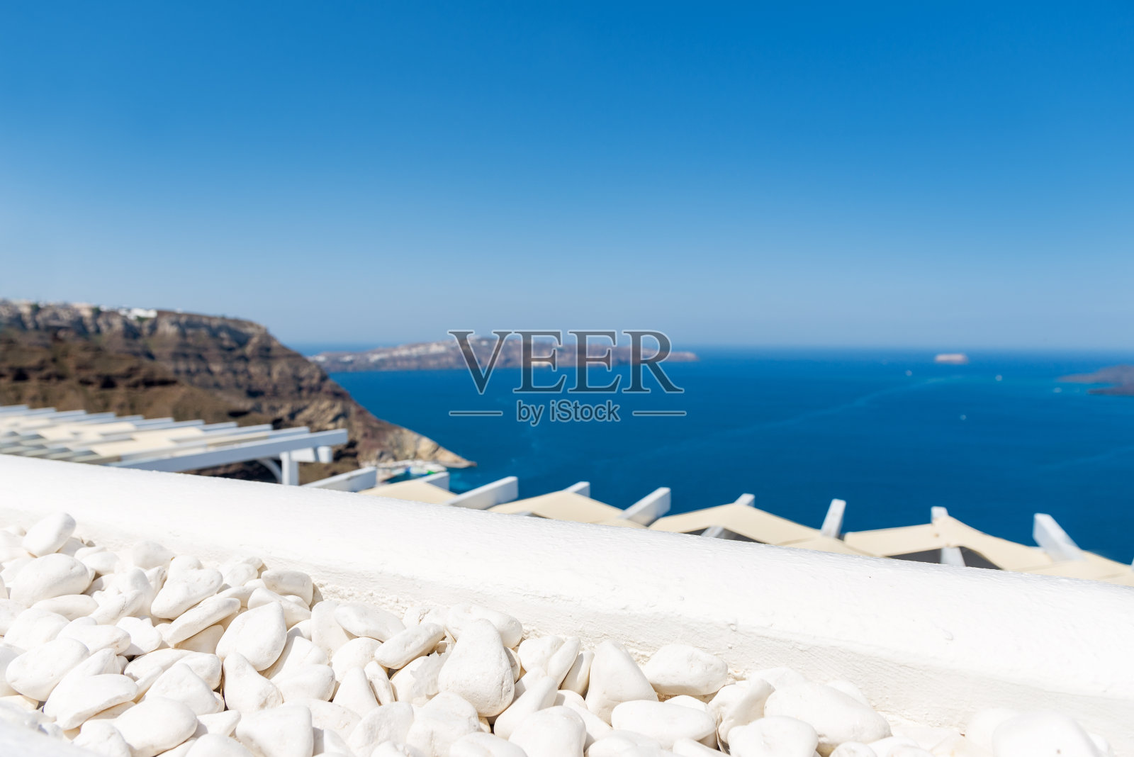 从阳台俯瞰爱琴海海景照片摄影图片