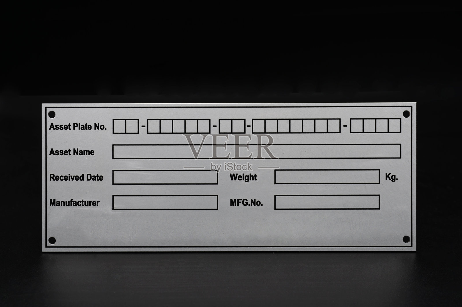 车辆生产线上冲压模具的铝板材料照片摄影图片