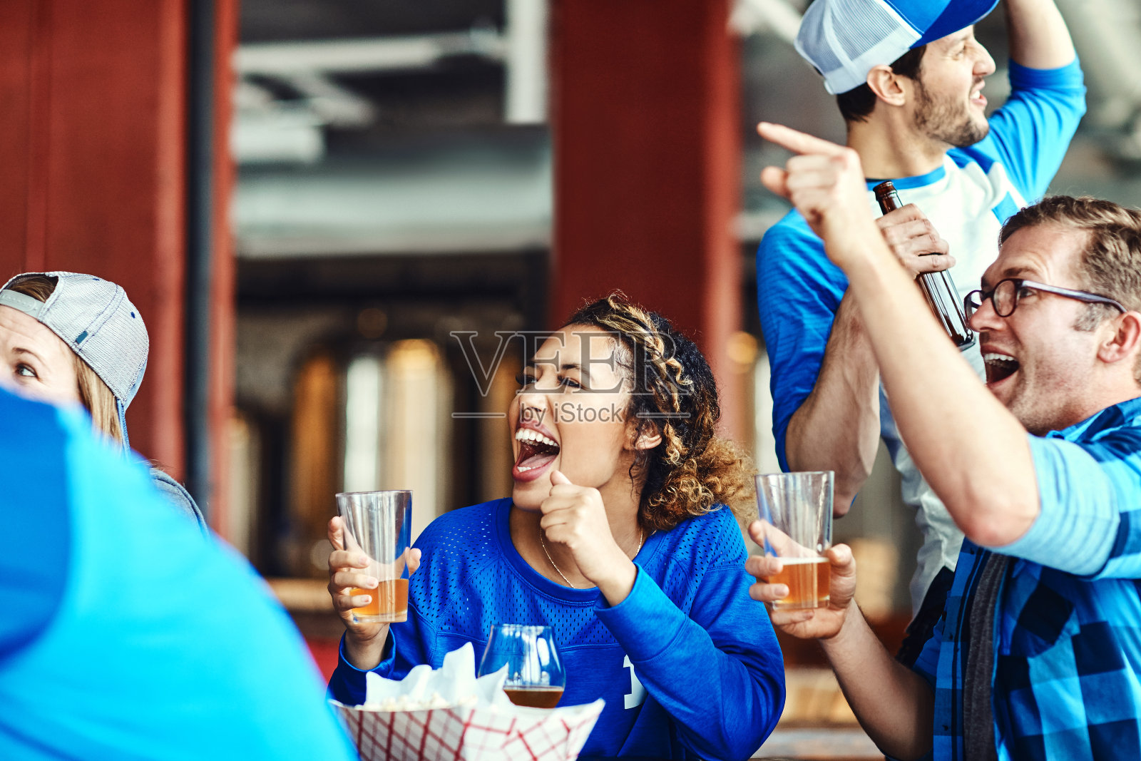 兴奋感正在形成照片摄影图片