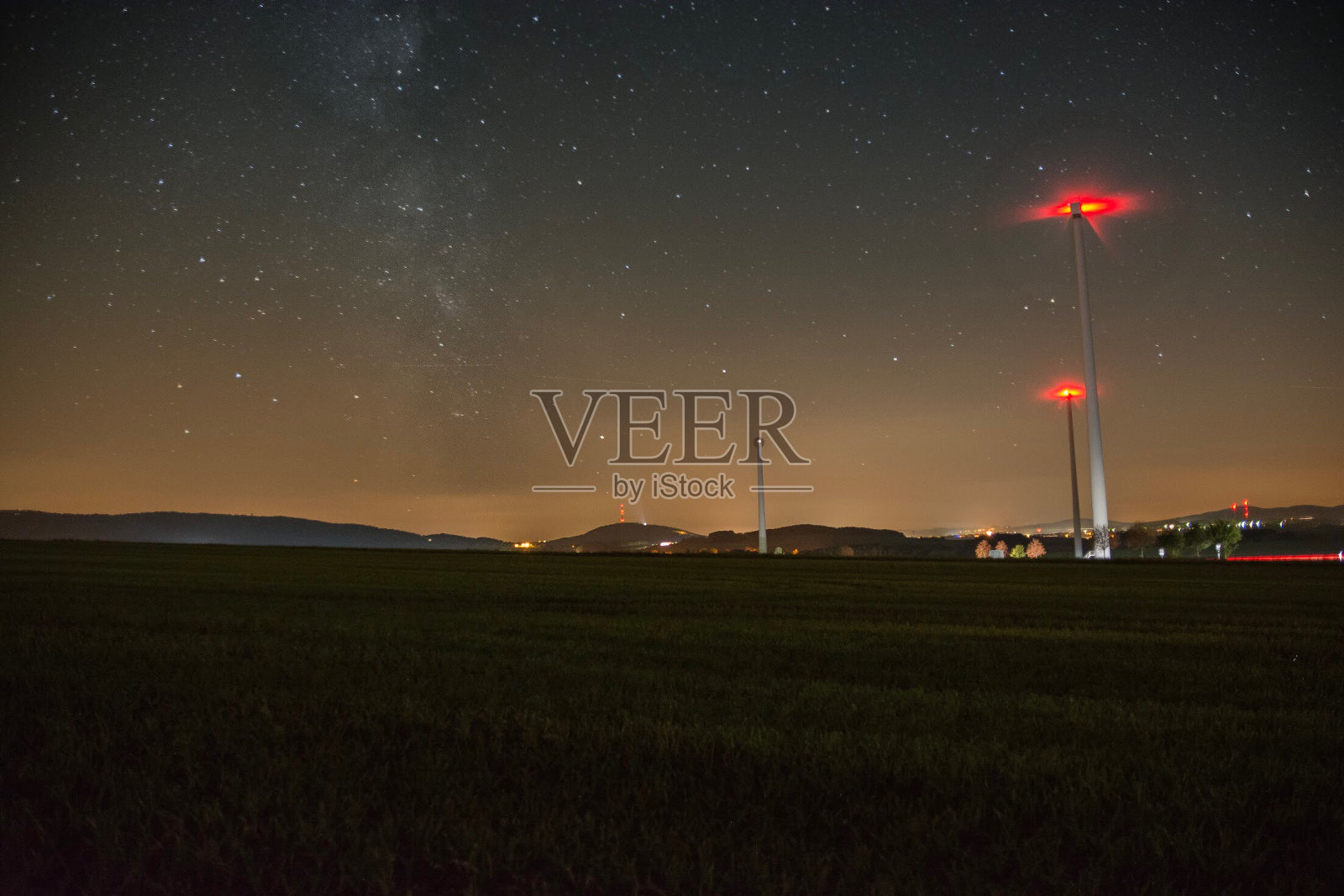 晚上的风景照片摄影图片