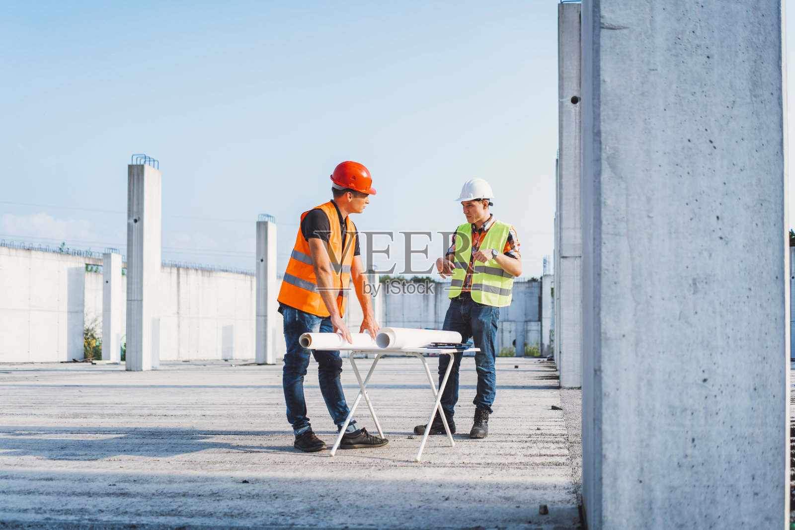 计划完成了,我们做得很好照片摄影图片
