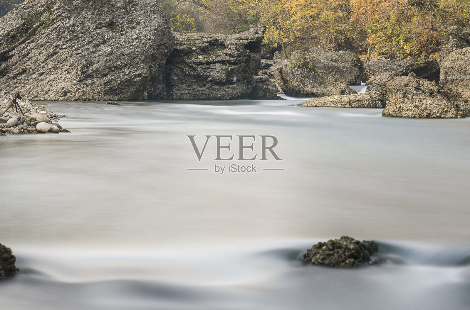 阿达河的景色照片摄影图片