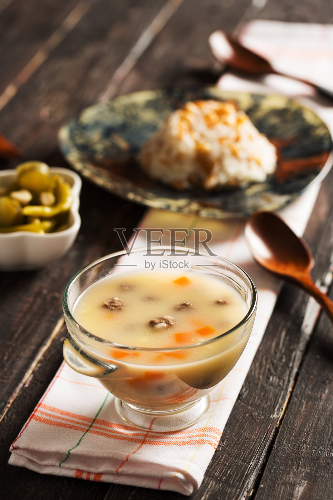 美味的肉丸汤照片摄影图片