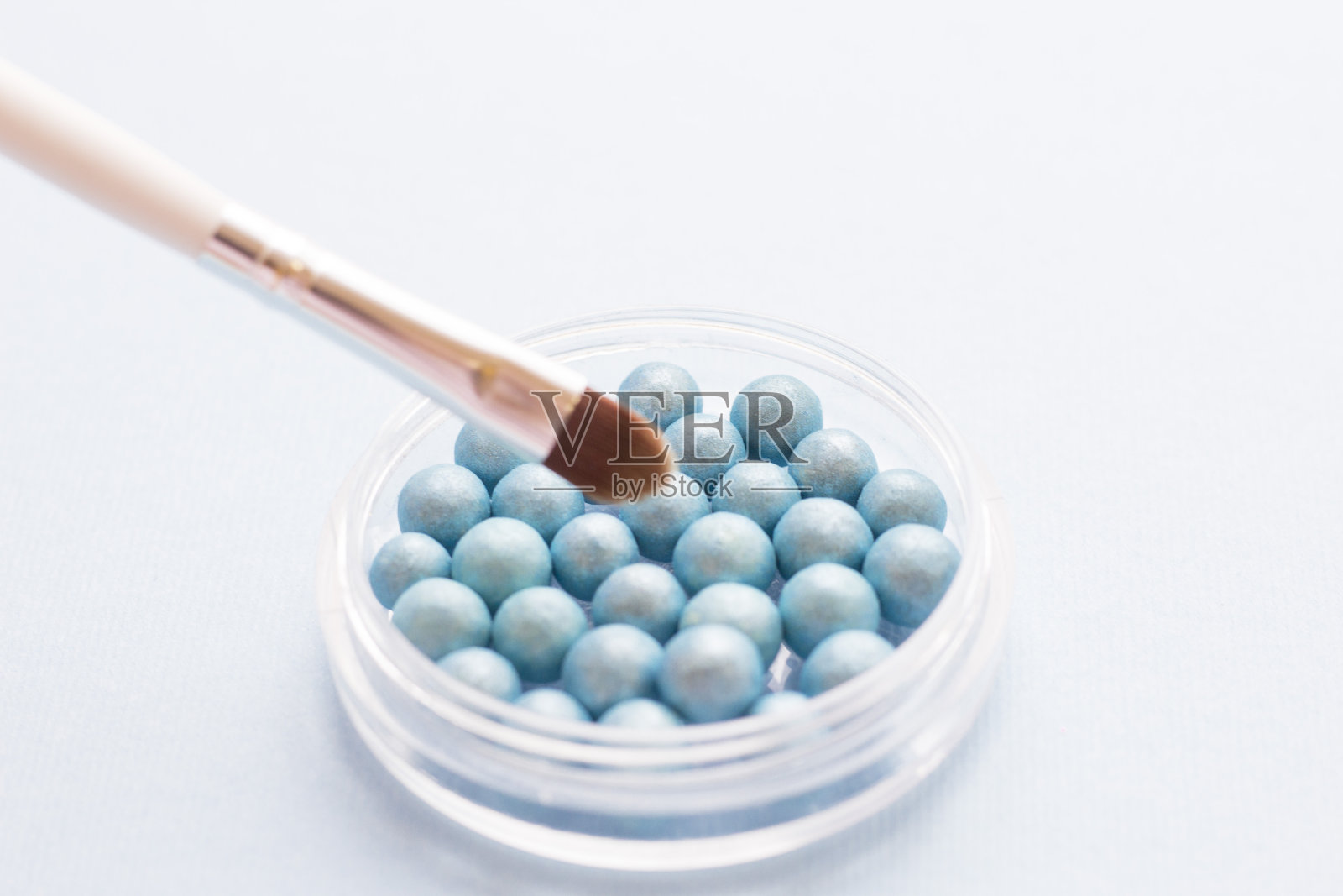 色彩柔和的化妆品背景照片摄影图片