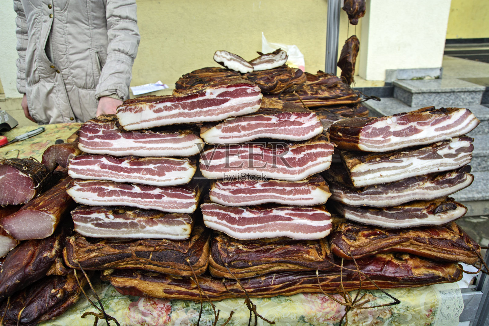 培根和火腿特价照片摄影图片