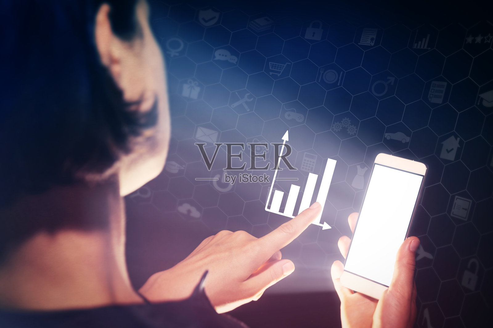 投资的概念,分析市场,增加利润。照片摄影图片