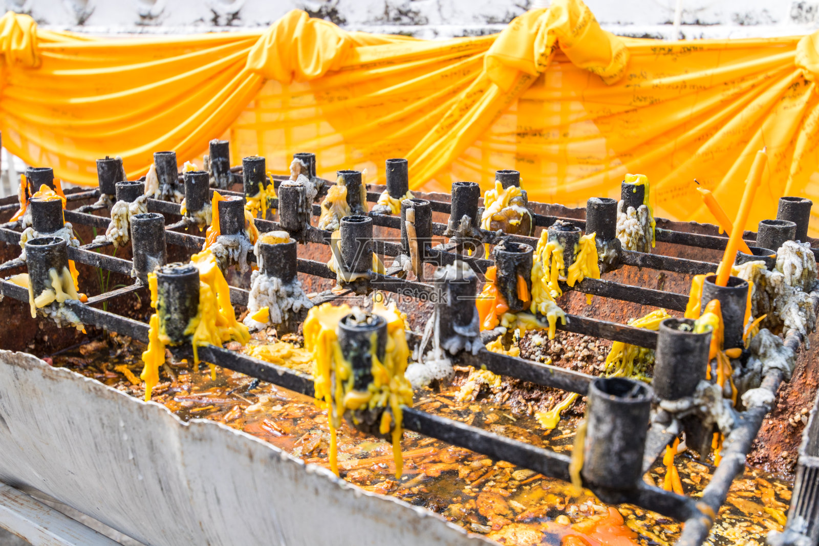 蜡烛排融化,蜡烛滴照片摄影图片