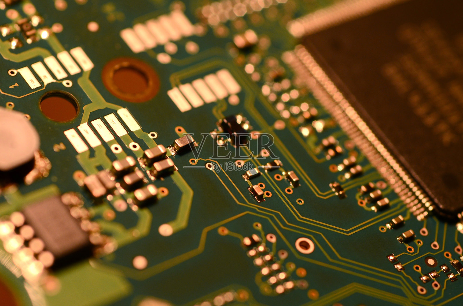 电子线路板特写。电子元件照片摄影图片
