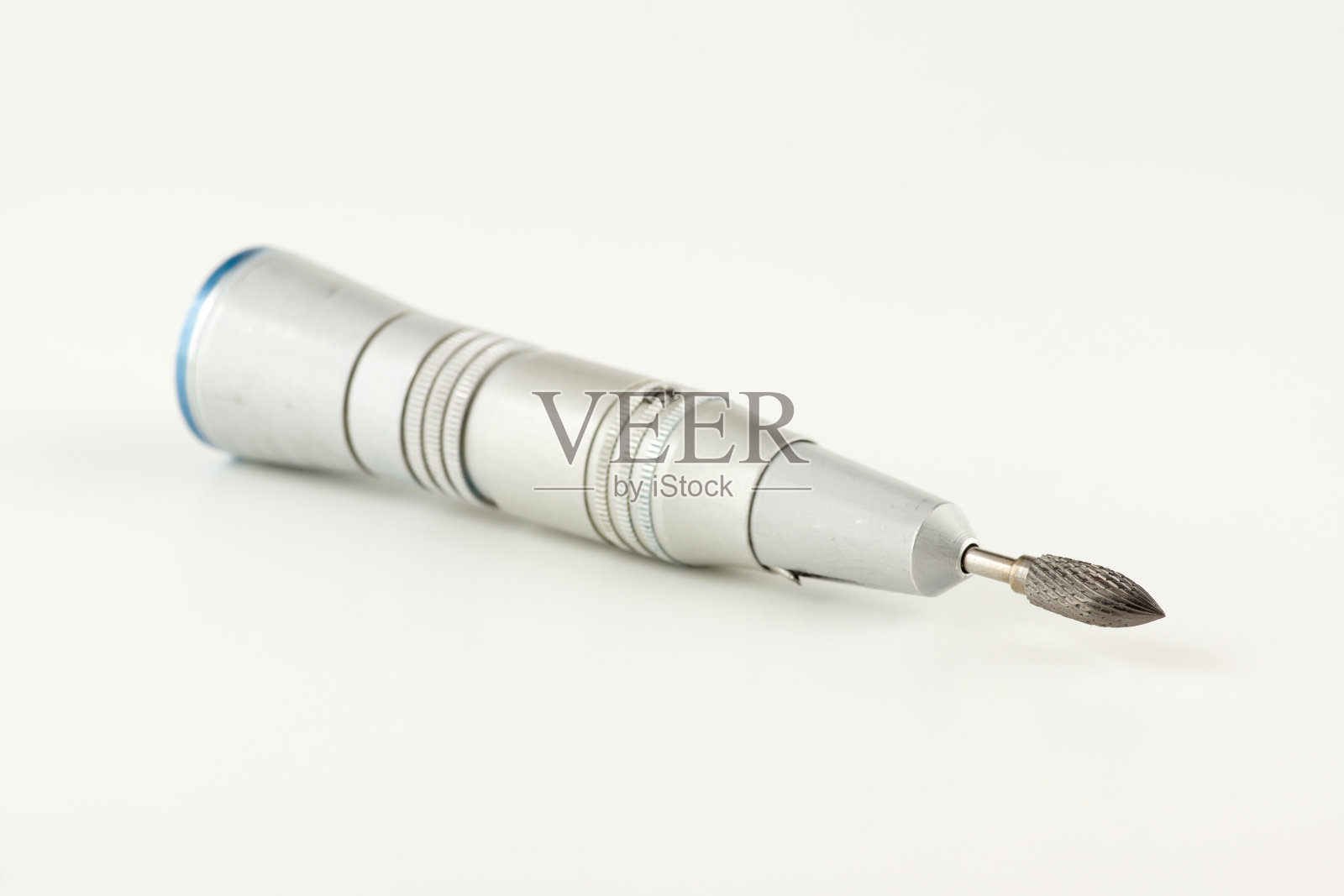 来自牙科设备的提示照片摄影图片