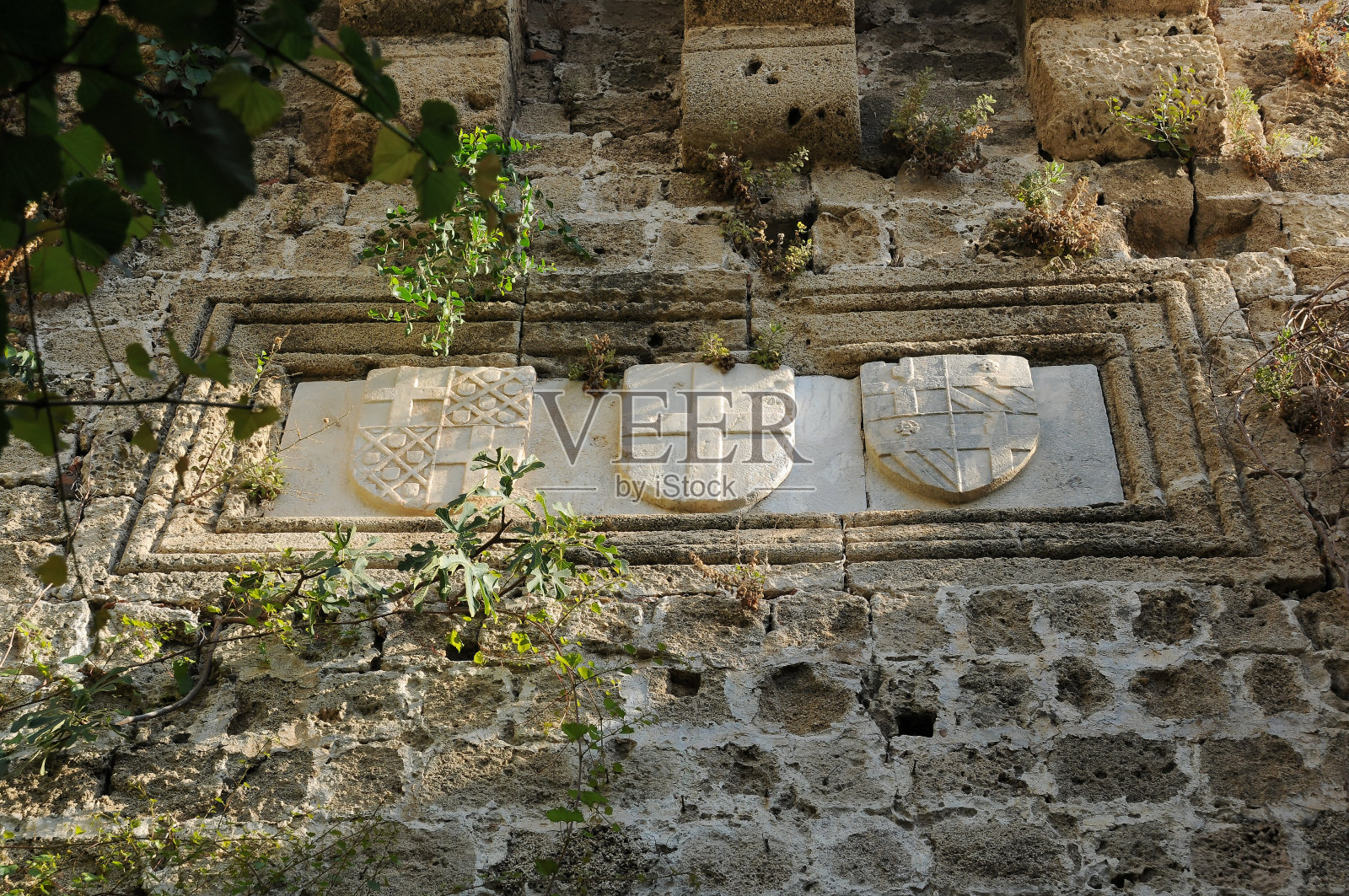 希腊罗德市的盾形纹章和地标照片摄影图片