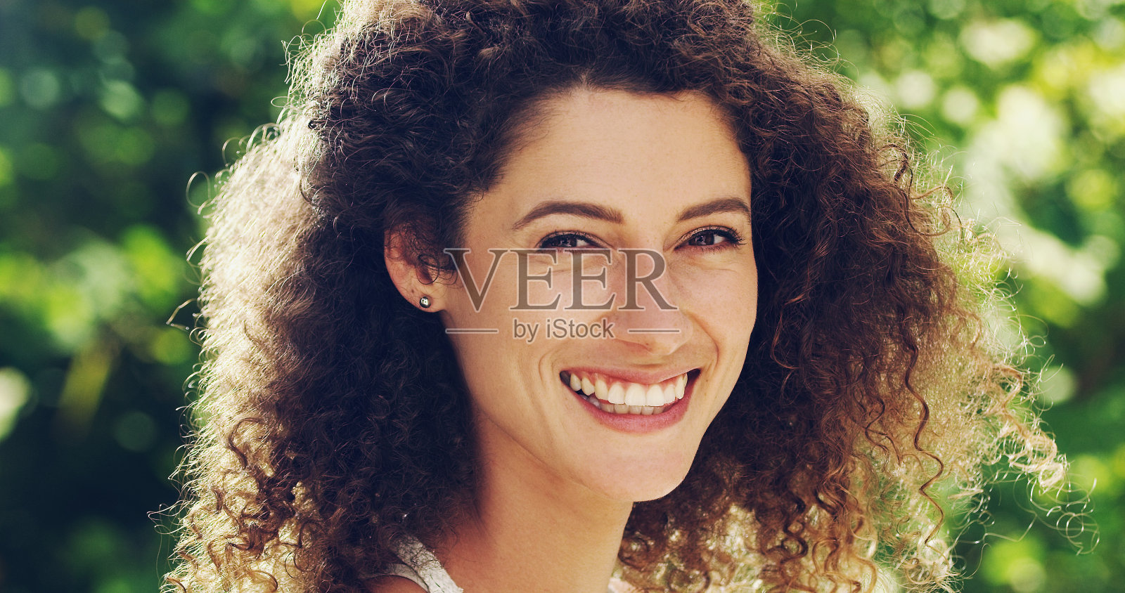 只要能让你开心,就去做照片摄影图片