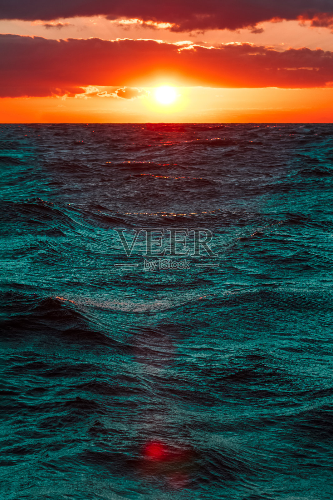 海上浪漫的日落照片摄影图片