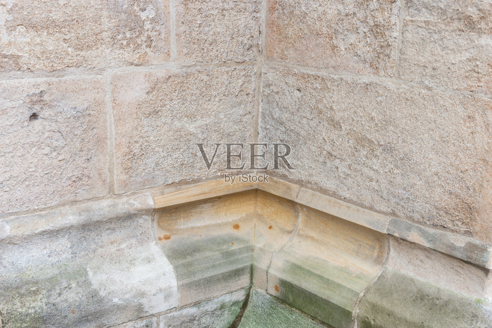 德国南部天主教堂的正面照片摄影图片