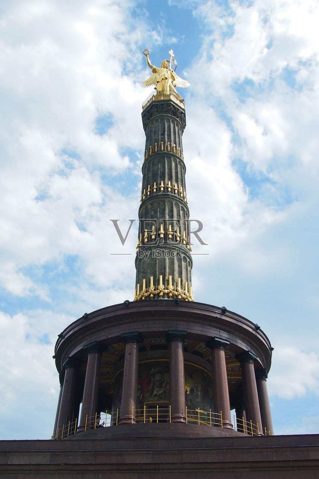 德国首都柏林的胜利纪念柱照片摄影图片