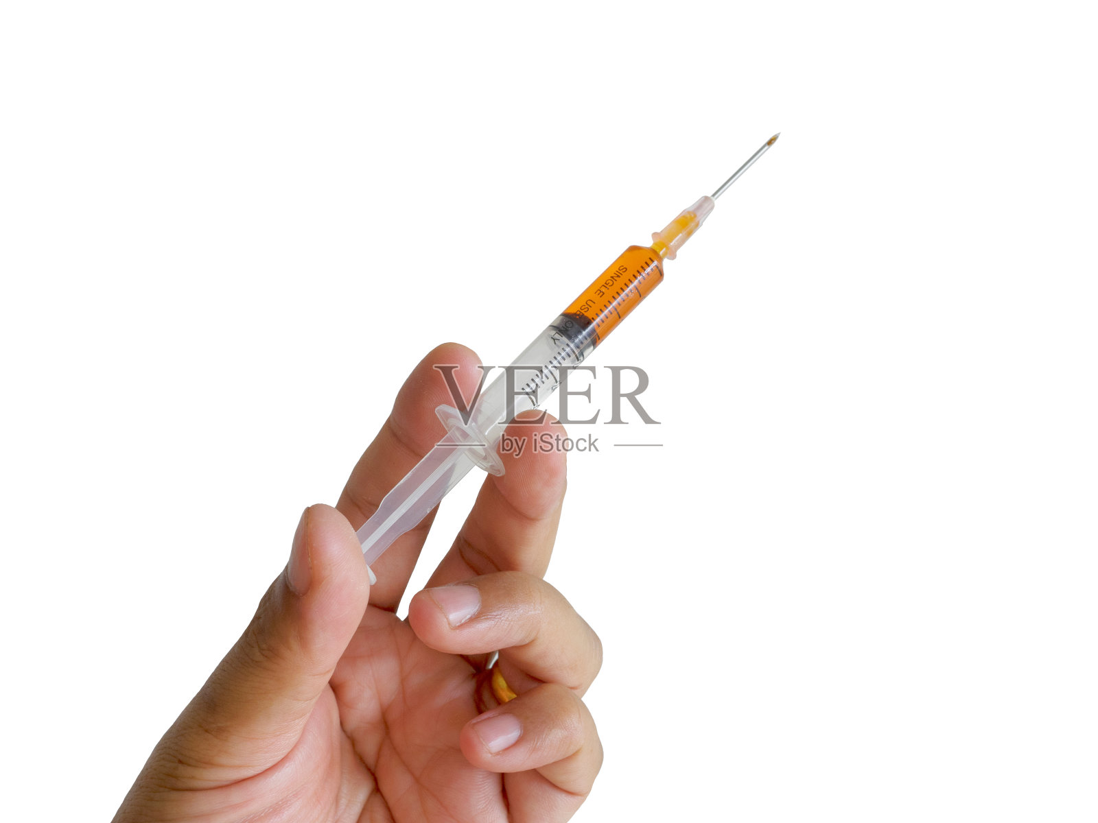 手持药物注射器准备注射,白色背景分离照片摄影图片