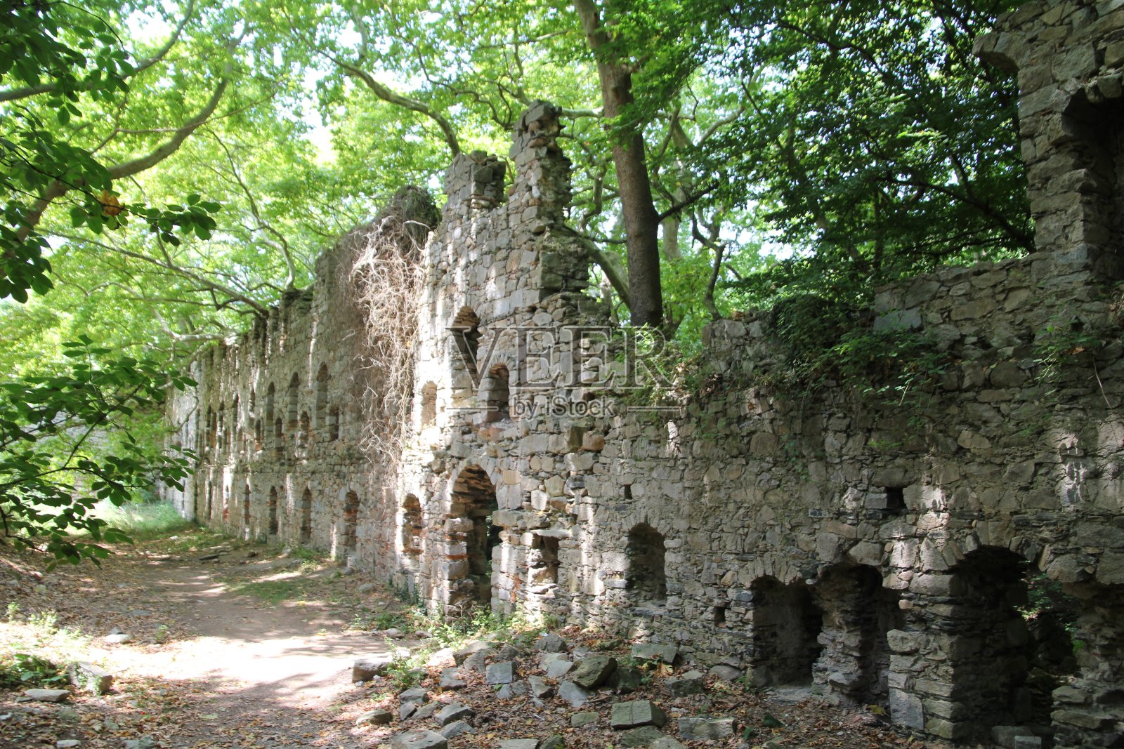 基拉兹莱修道院 埃尔德克·巴利克西尔 土耳其照片摄影图片