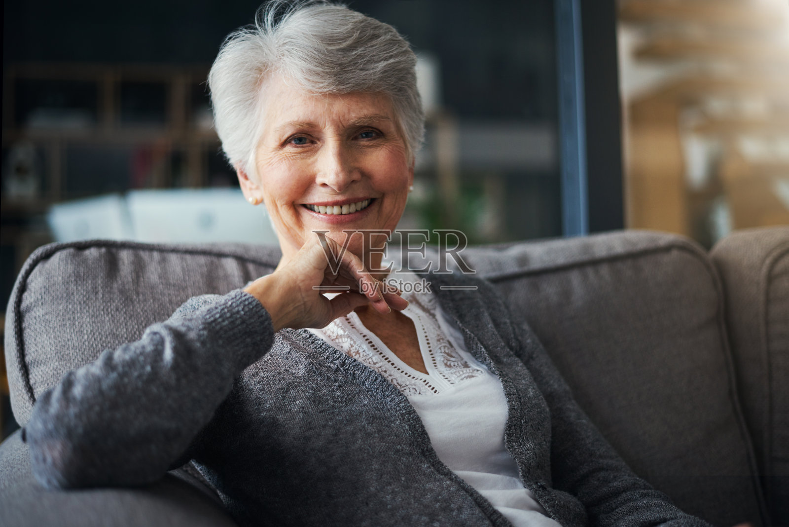以轻松的心情开始退休生活照片摄影图片
