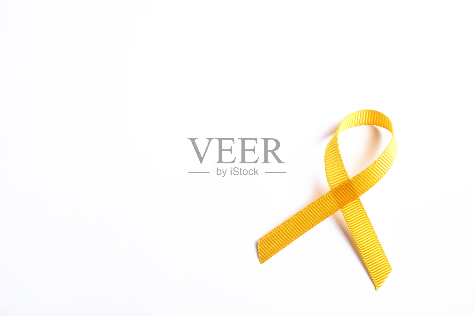 多寓意象征性的丝带环,引起人们对健康问题、常见病的关注。照片摄影图片