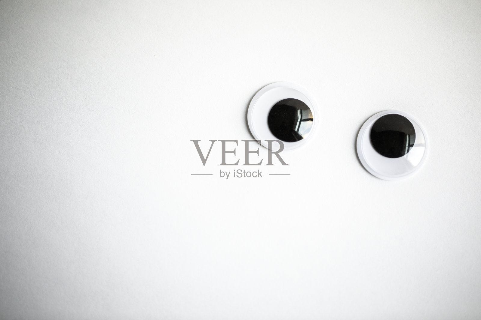 瞪视的眼睛照片摄影图片