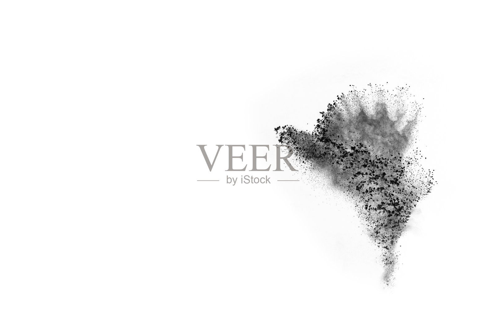 白色背景上的木炭颗粒,抽象的粉末飞溅在白色背景上,黑色粉末爆炸或投掷黑色粉末的冻结运动。照片摄影图片