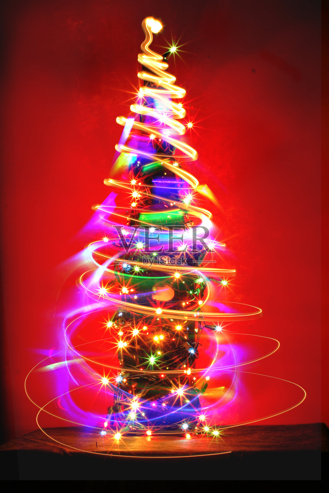 圣诞节的酒精瓶照片摄影图片