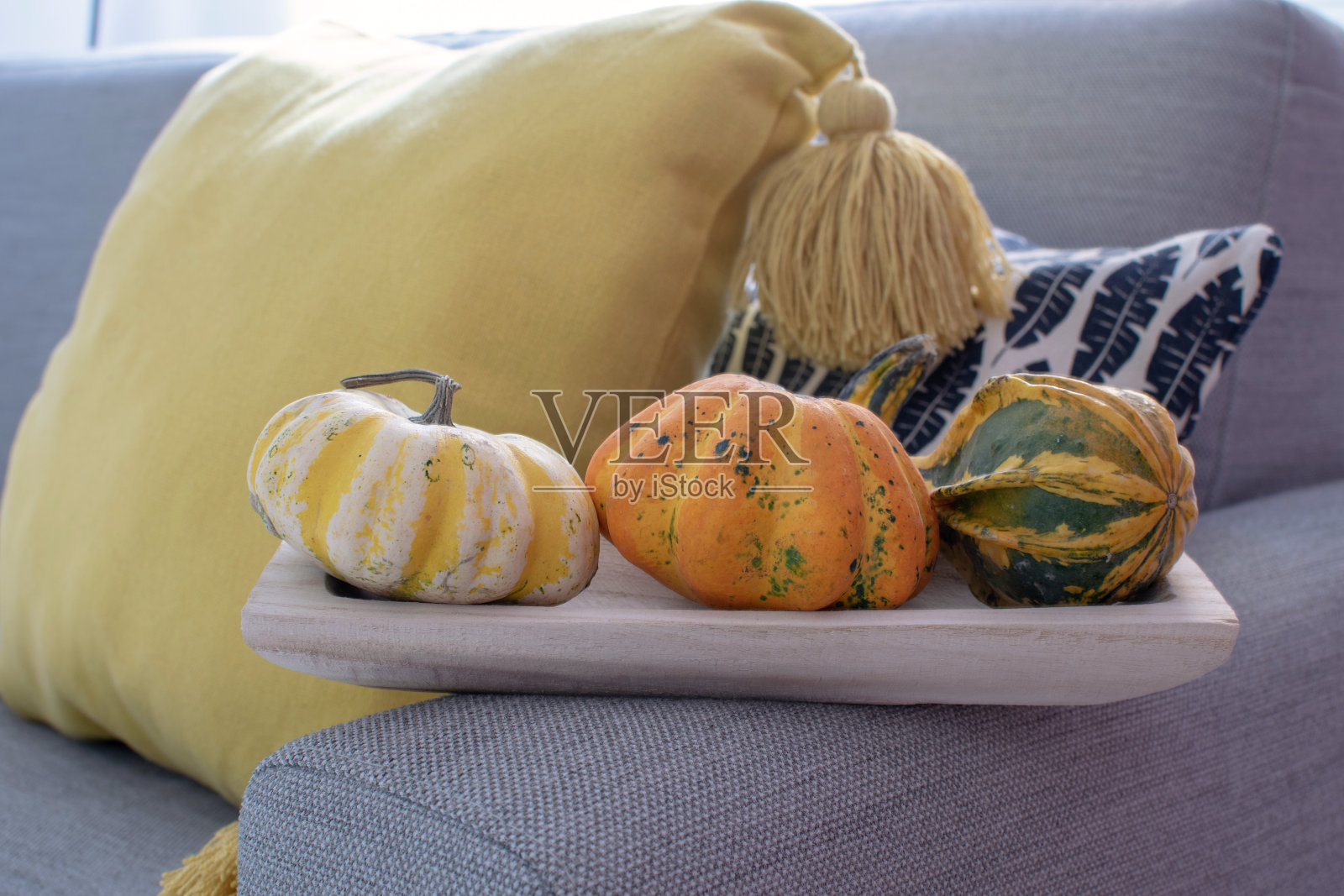 斯堪的纳维亚的秋天启发了家庭装饰照片摄影图片