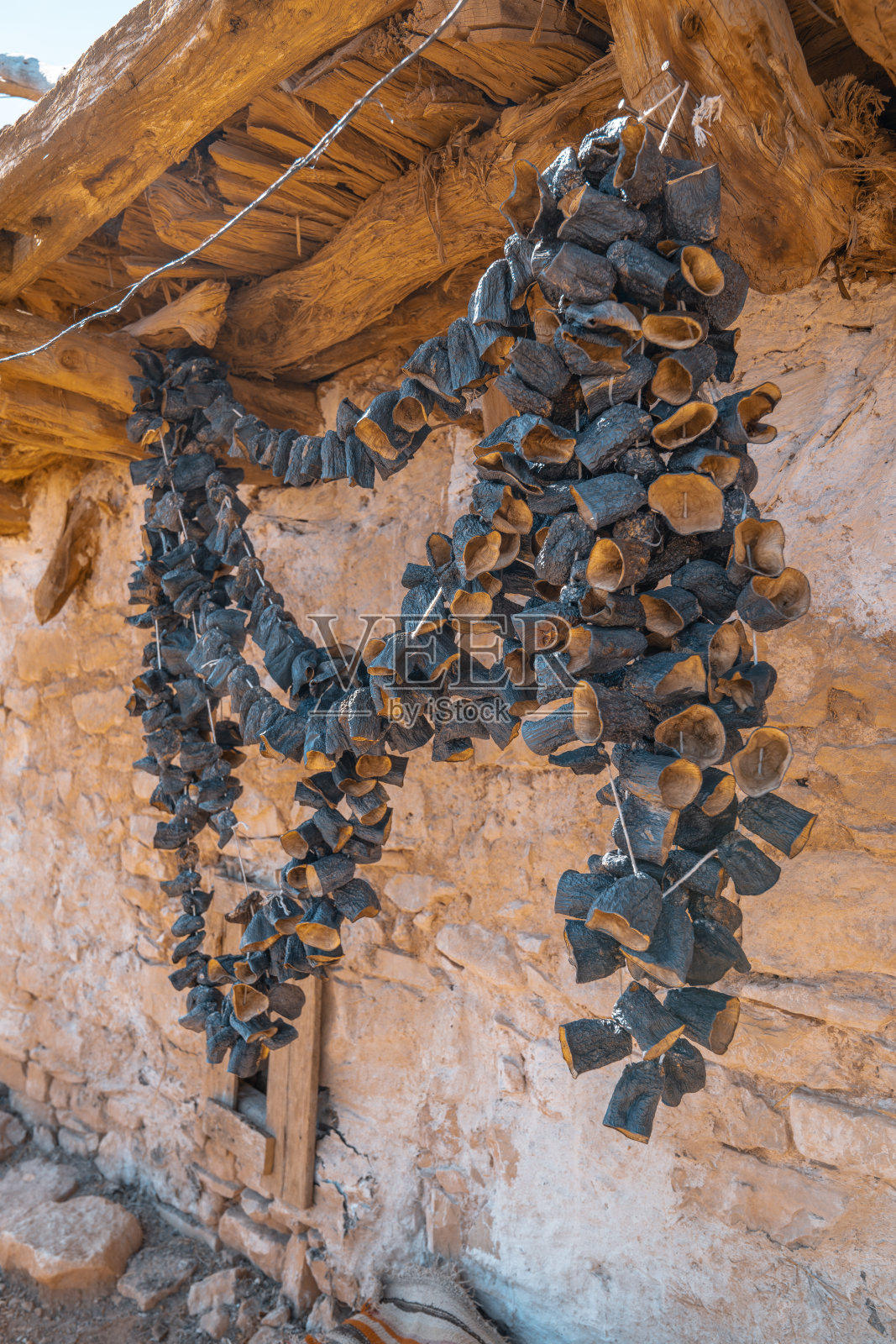 干红甜椒和茄子照片摄影图片