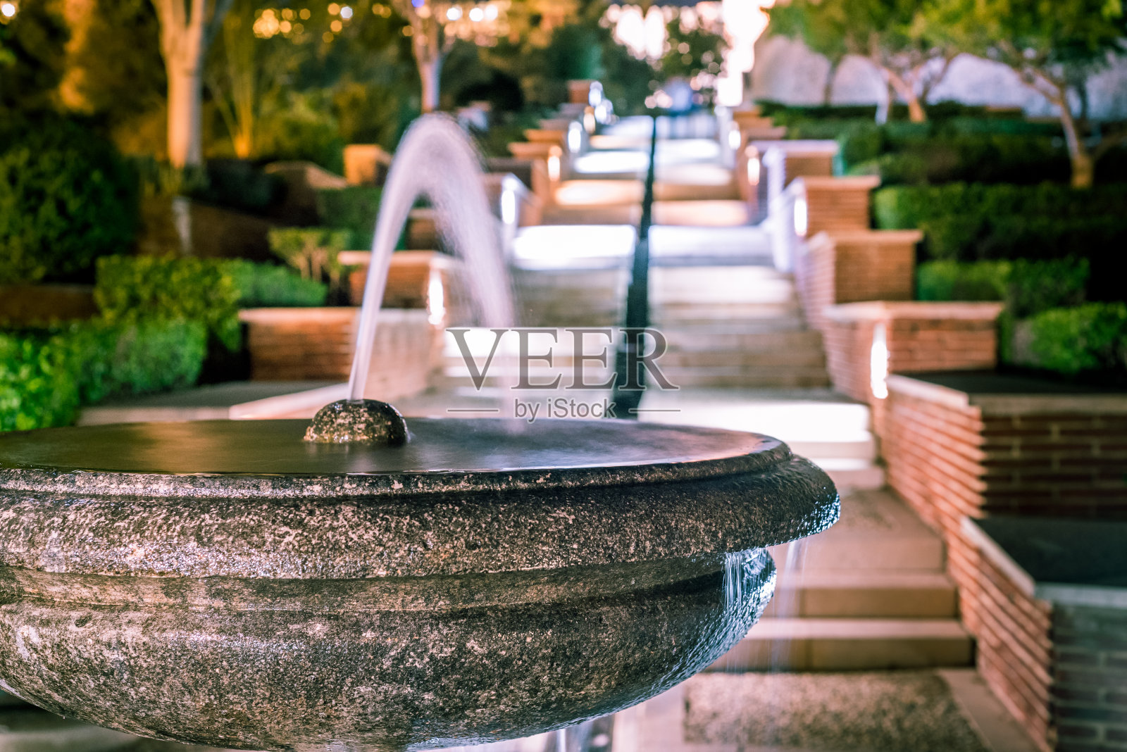 阿尔梅里亚阿尔卡萨巴的喷泉照片摄影图片