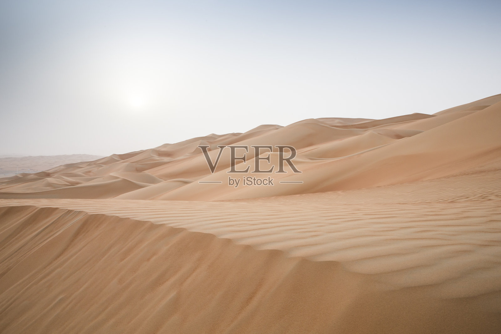 鲁卜哈利沙漠,位于阿联酋阿布扎比的空白地区照片摄影图片