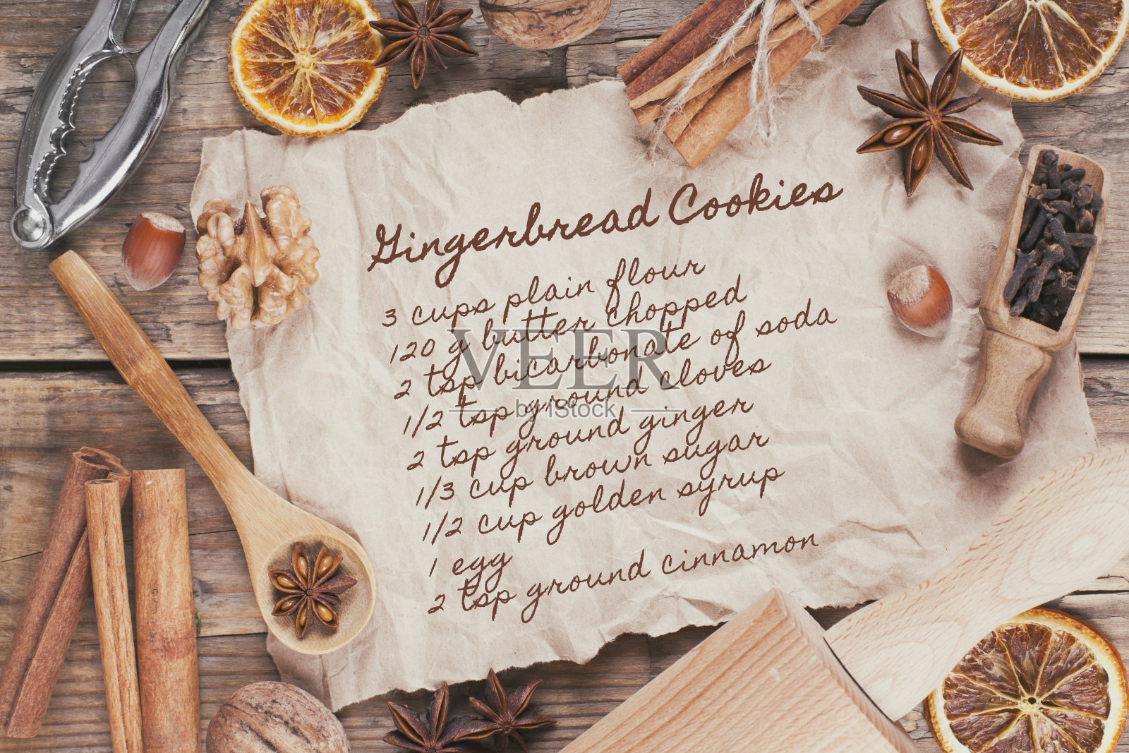 节日模板与圣诞节香料和装饰品照片摄影图片